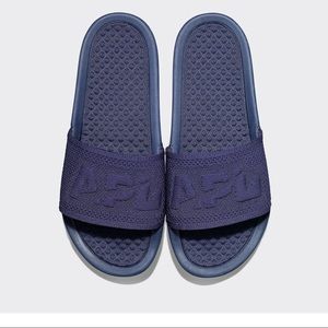 Athletic Propulsion Labs APL Big Logo TechLoom Slide